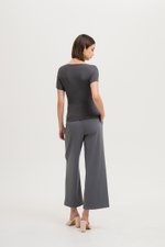 RACHAEL OFF SHOULDER TEE RACHAEL OFF SHOULDER TEE