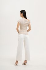VIKKI ASYMMETRIC TWIST OFF SHOULDER TOP
