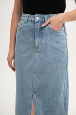 SADDIE DENIM MIDI SKIRT W SLIT SADDIE DENIM MIDI SKIRT W SLIT