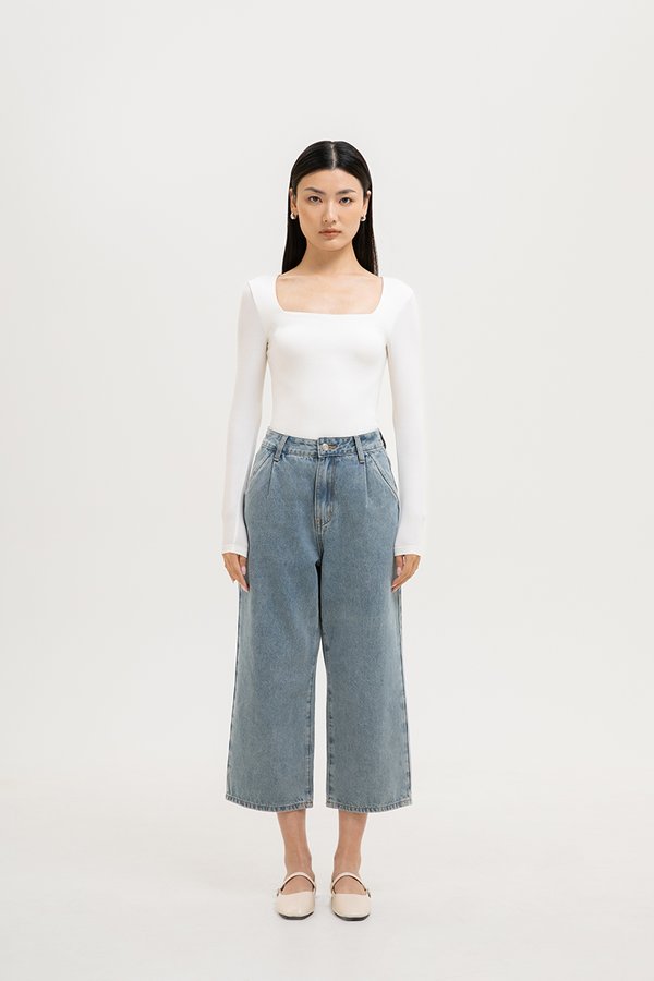 DONTAE WIDE LEG JEANS (PETITE)