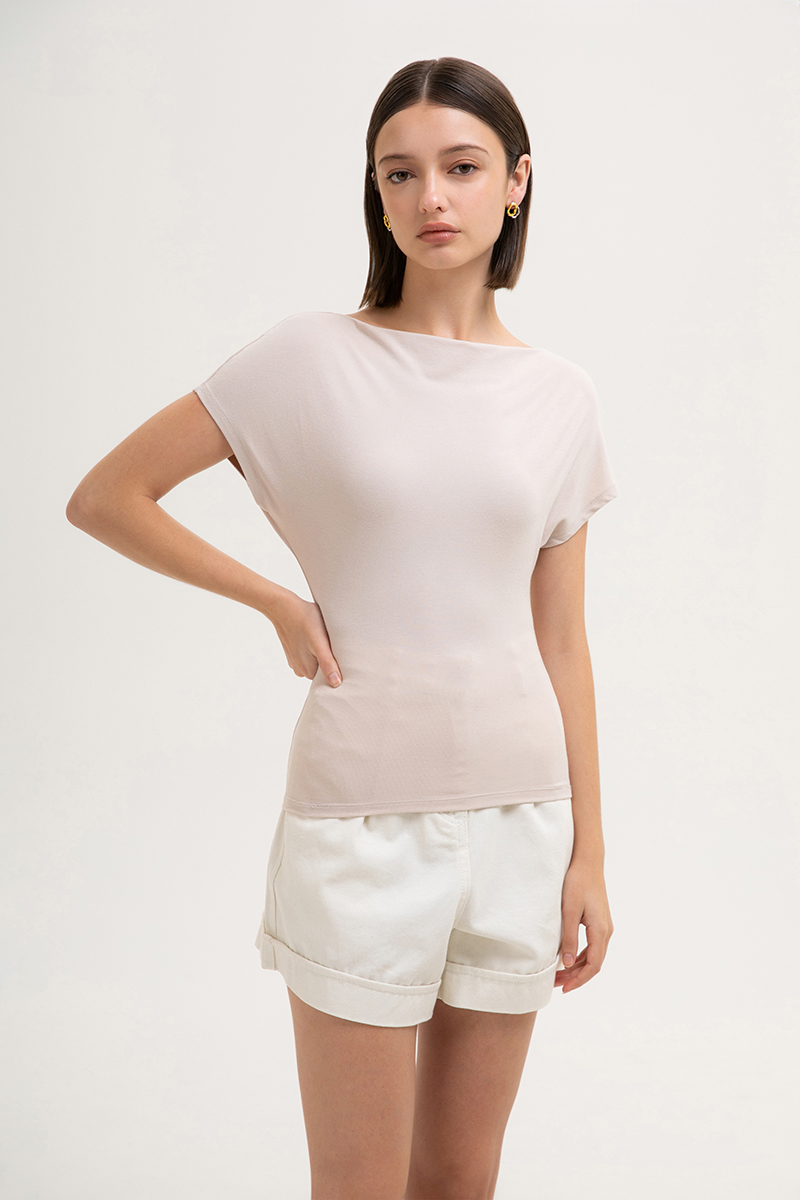 RACHAEL OFF SHOULDER TEE