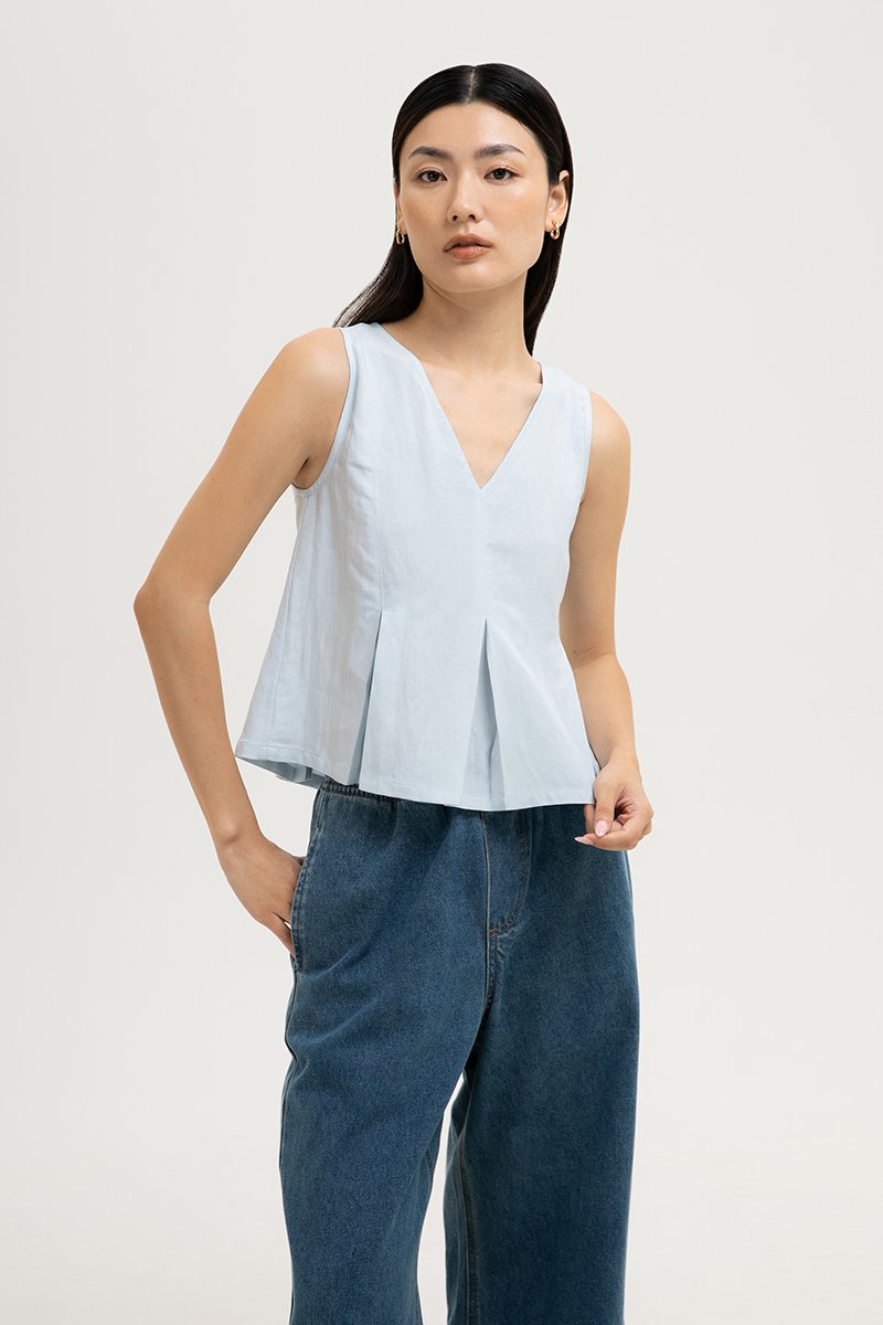 CARLINA PLEATED V NECK TOP