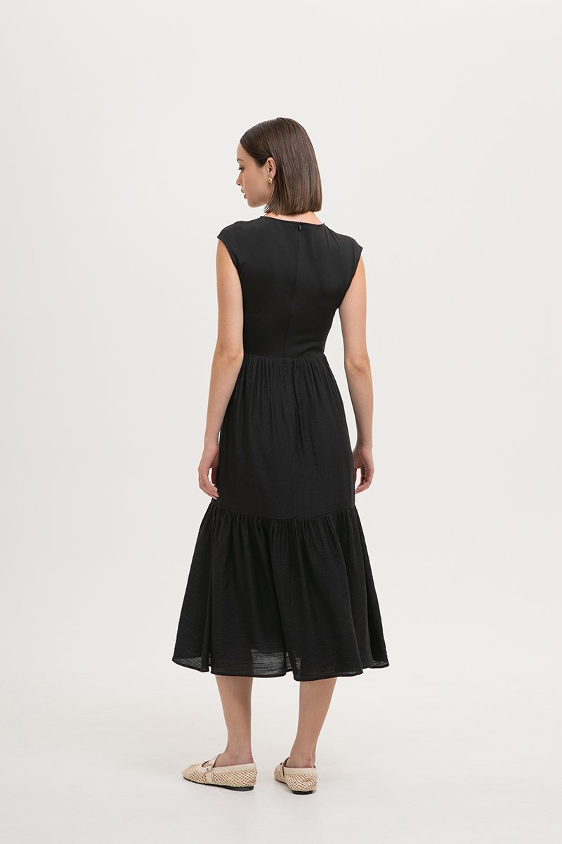 ODELIA V-NECK CONTRAST DRESS