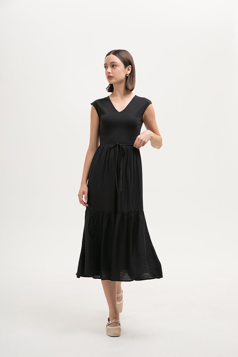 ODELIA V-NECK CONTRAST DRESS