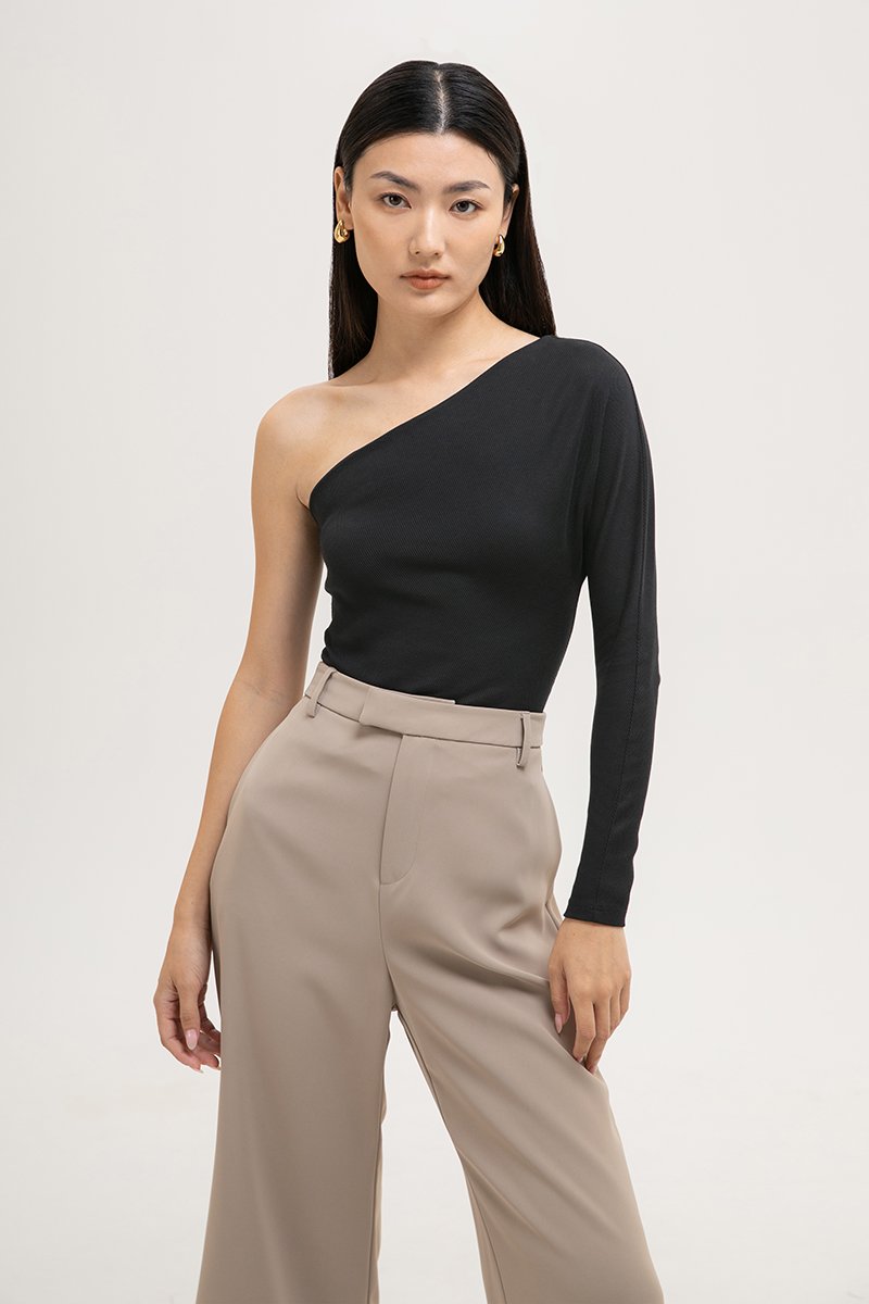 JULIE TOGA SLEEVE TOP