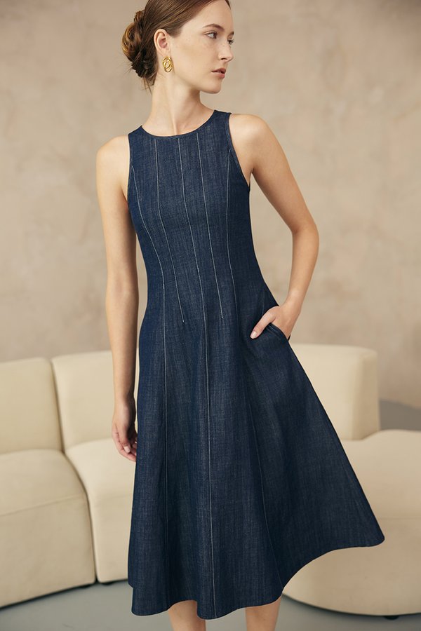 VARRA PANELLED DENIM DRESS VARRA PANELLED DENIM DRESS
