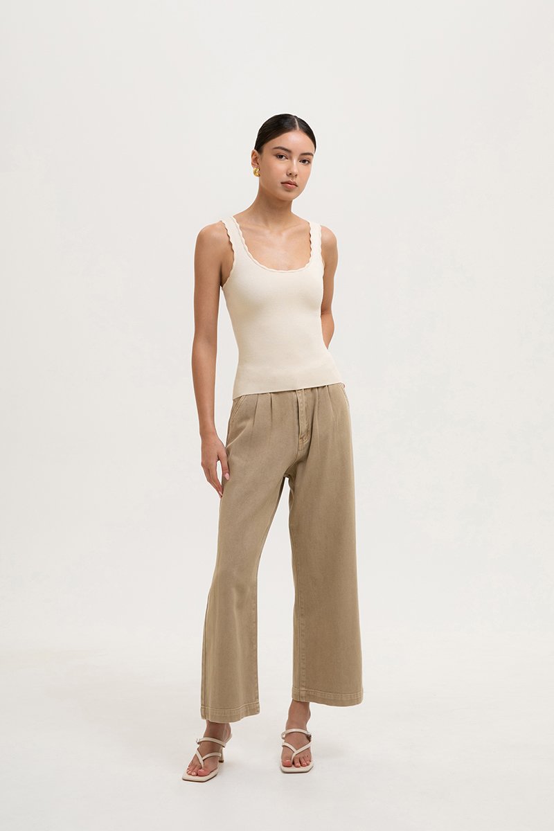 CARLY SCALLOP EDGE RIBBED TANK TOP