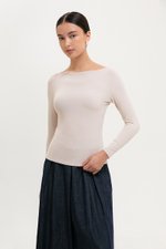 ZOE BOAT NECK LONG SLEEVE TOP