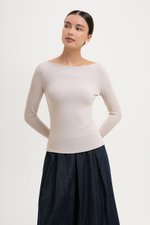 ZOE BOAT NECK LONG SLEEVE TOP