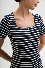 INEZ STRIPE SQUARE NECK T-SHIRT