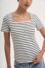 INEZ STRIPE SQUARE NECK T-SHIRT