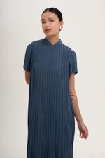 NOURIA PLEATED MAXI CHEONGSAM W SASH