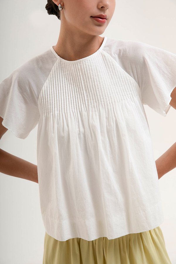 ESRA PIN TUCK FLUTTER SLEEVES TOP