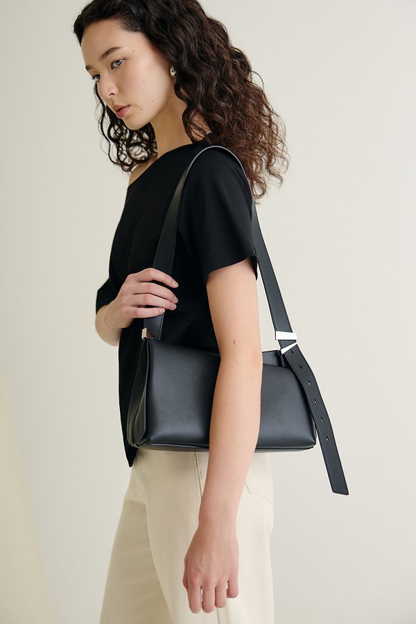 VALERIE SHOULDER BAG