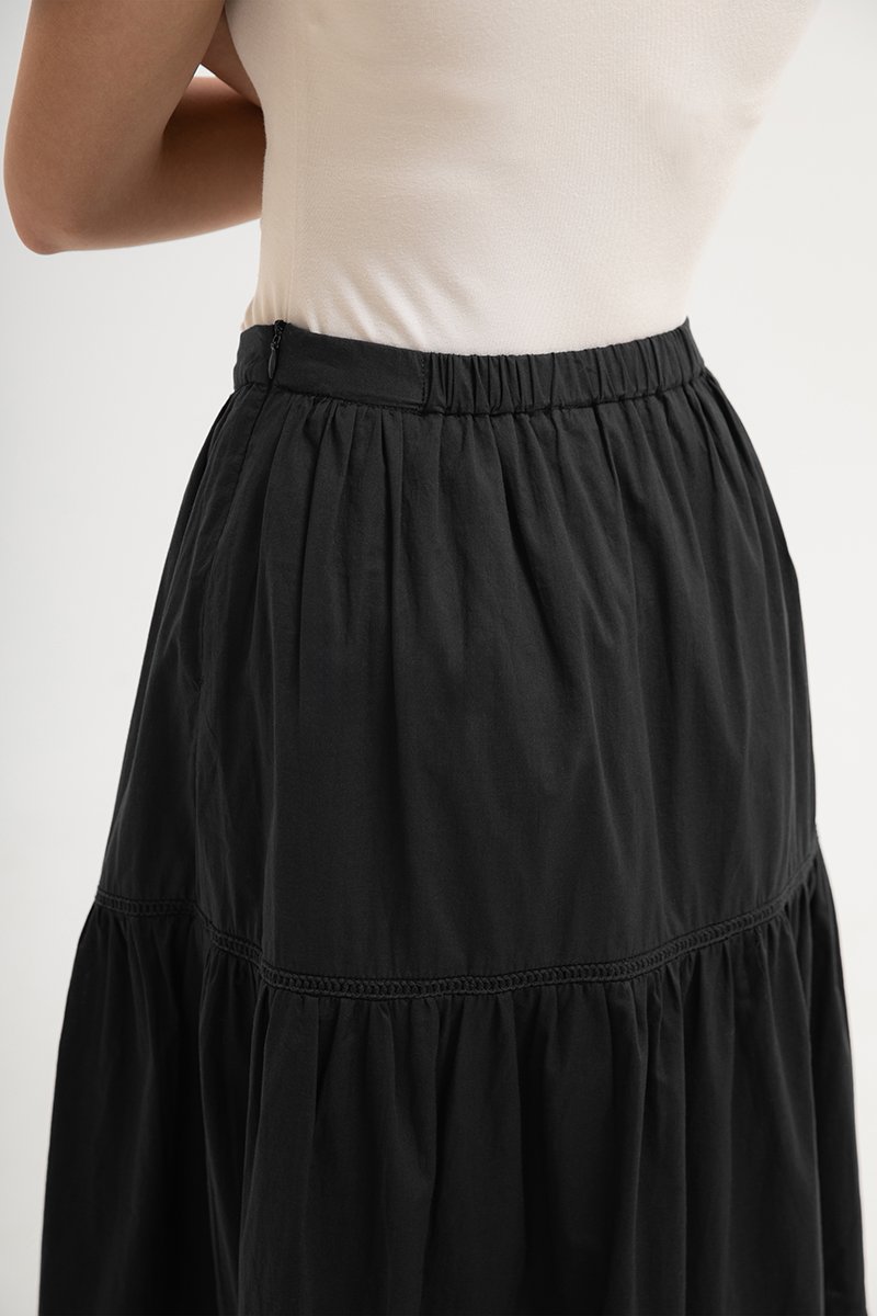 NEERA LACE TIERED MIDI SKIRT