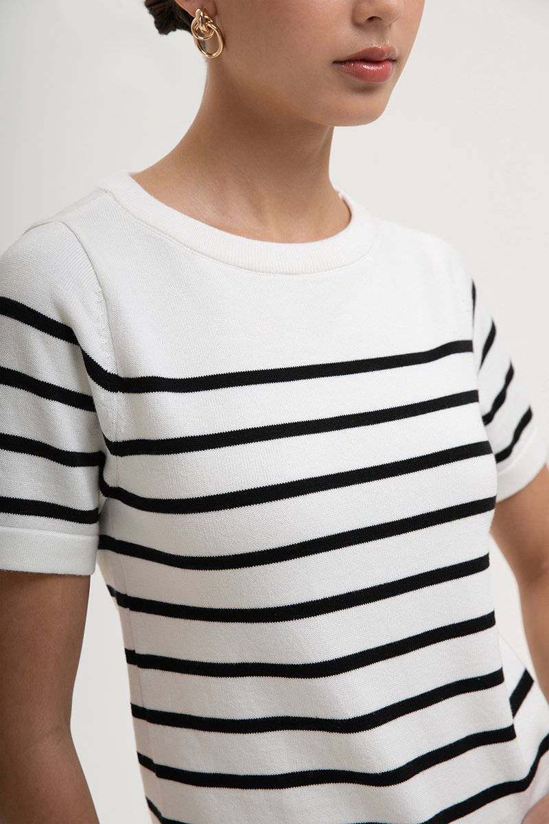 ELOWEN KNIT STRIPE TOP