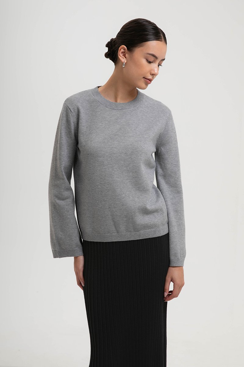 GRAZIA FLARE SLEEVED SWEATER TOP