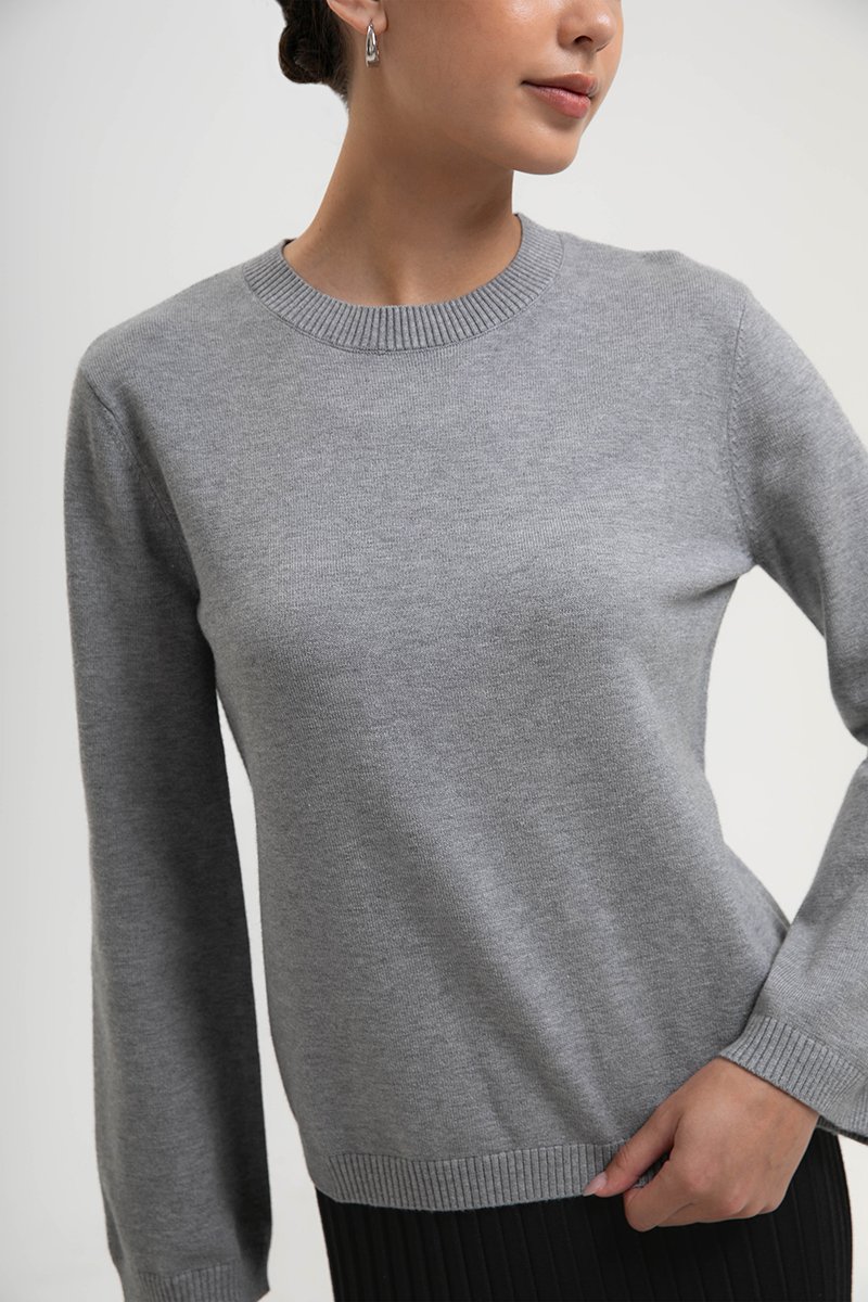 GRAZIA FLARE SLEEVED SWEATER TOP