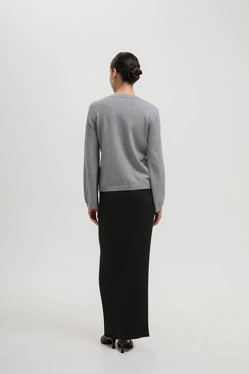 GRAZIA FLARE SLEEVED SWEATER TOP