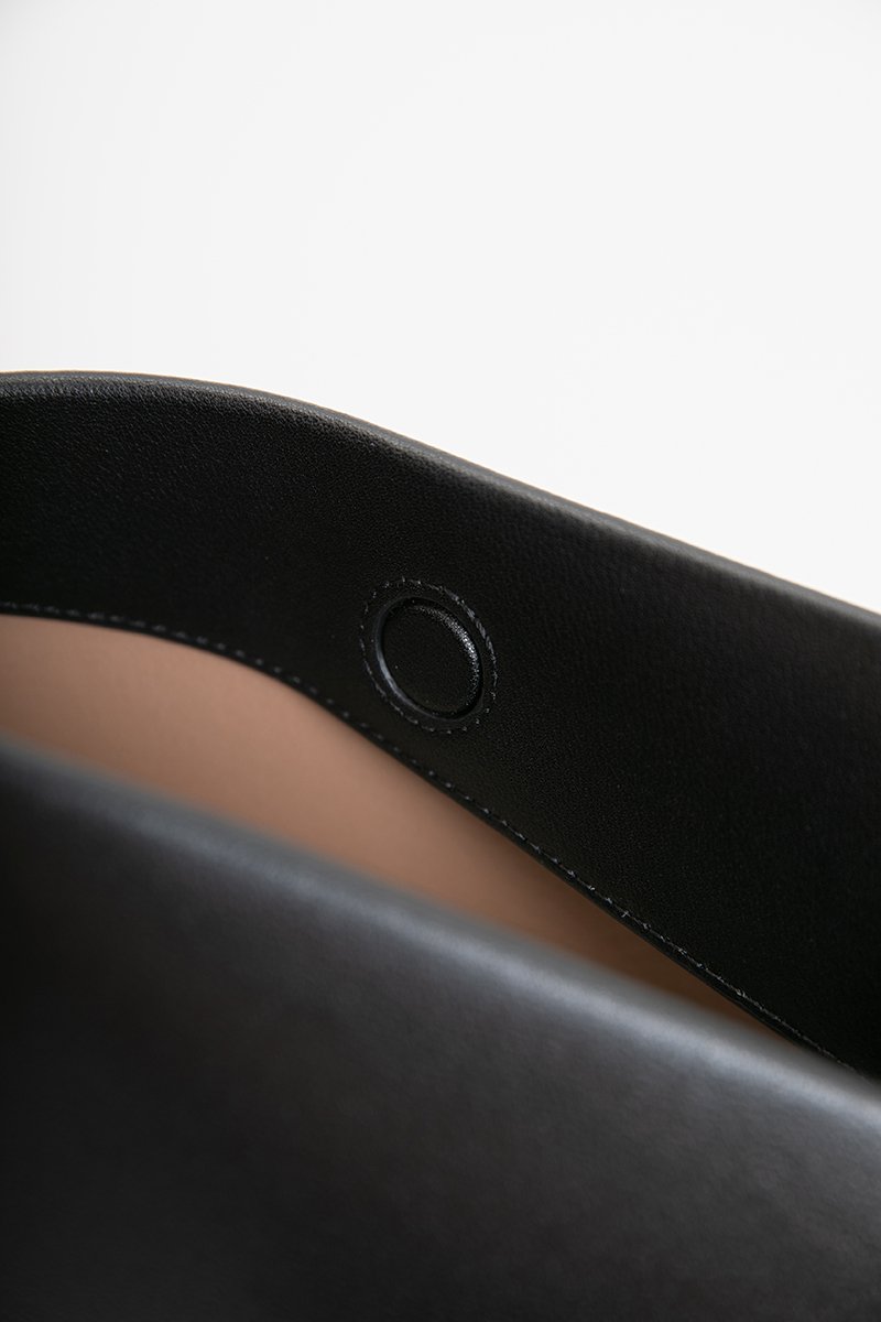 VALERIE SHOULDER BAG