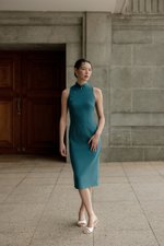 *PREORDER* NIKA TWEED MIDI CHEONGSAM W PEARL BUTTONS