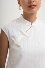 LERIN EMBROIDERED CHEONGSAM TOP