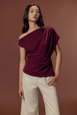 AMIRA ASYMMETRIC OFF SHOULDER TOP W BELT