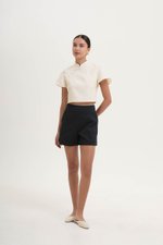 RUE HIGH WAISTED TEXTURED SHORTS