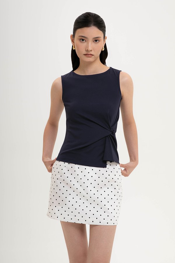 KATHY ASYMMETRIC KNOT TOP