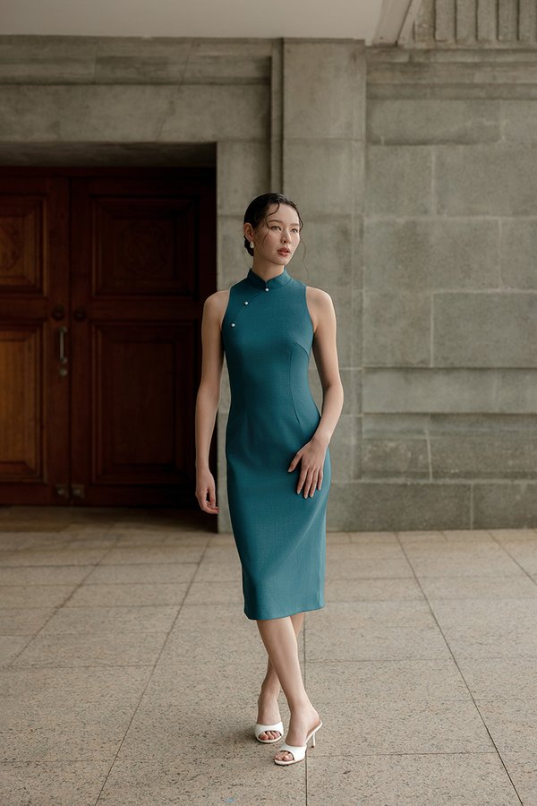 *PREORDER* NIKA TWEED MIDI CHEONGSAM W PEARL BUTTONS