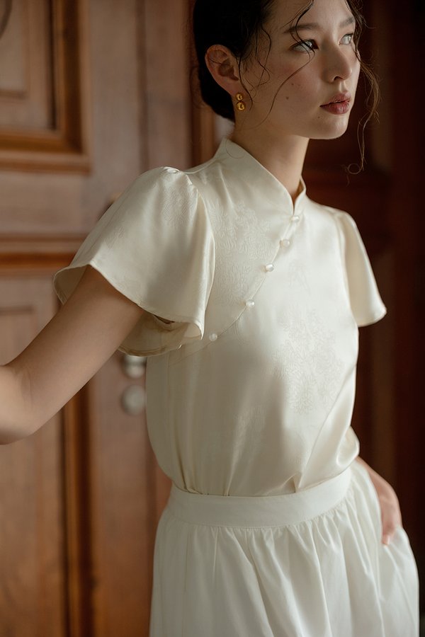 MYOKO FLORAL SATIN FLUTTER SLEEVE CHEONGSAM TOP