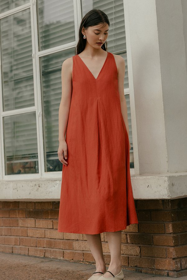 LANA PLEATED TENT LINEN DRESS
