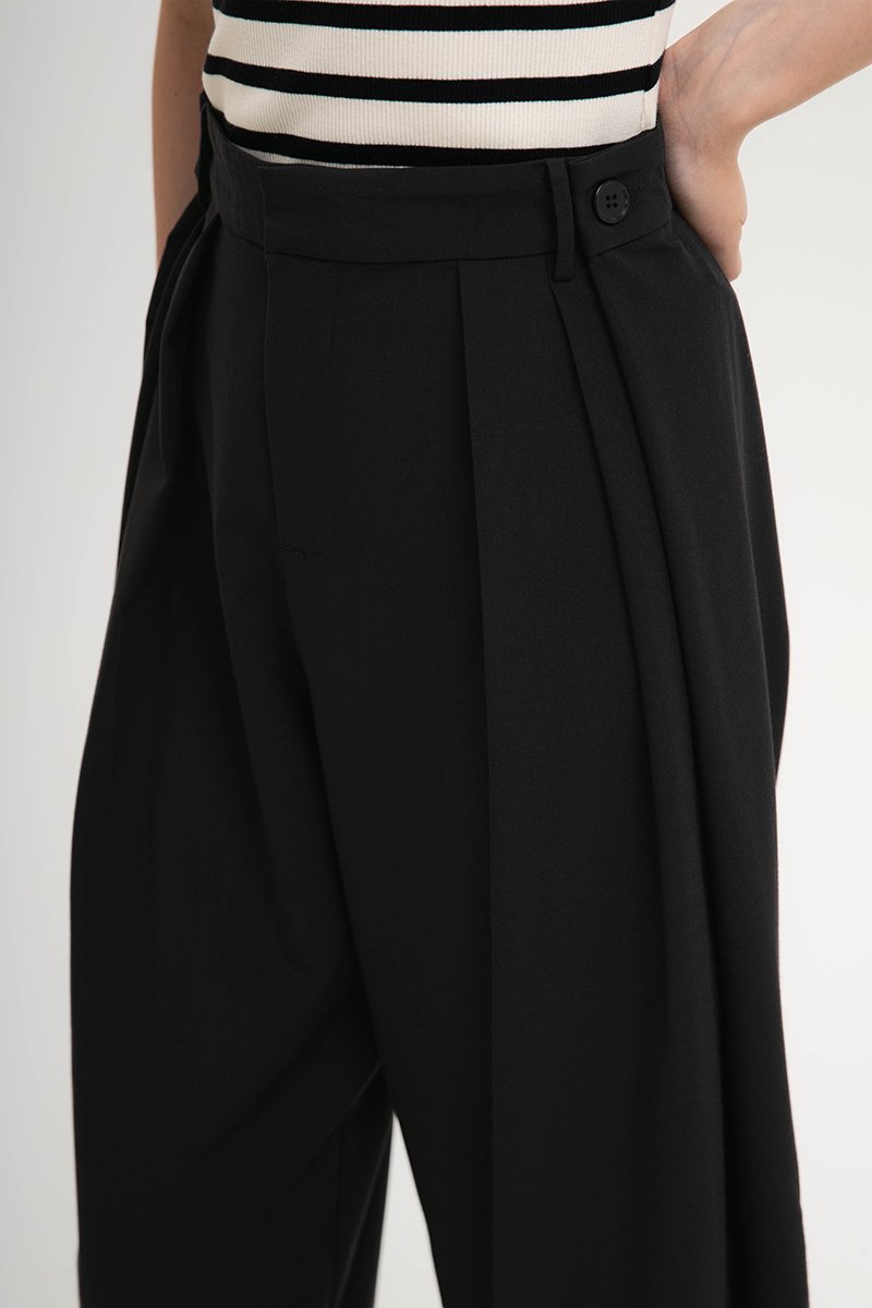 VERYN PLEATED WIDE LEG PANTS