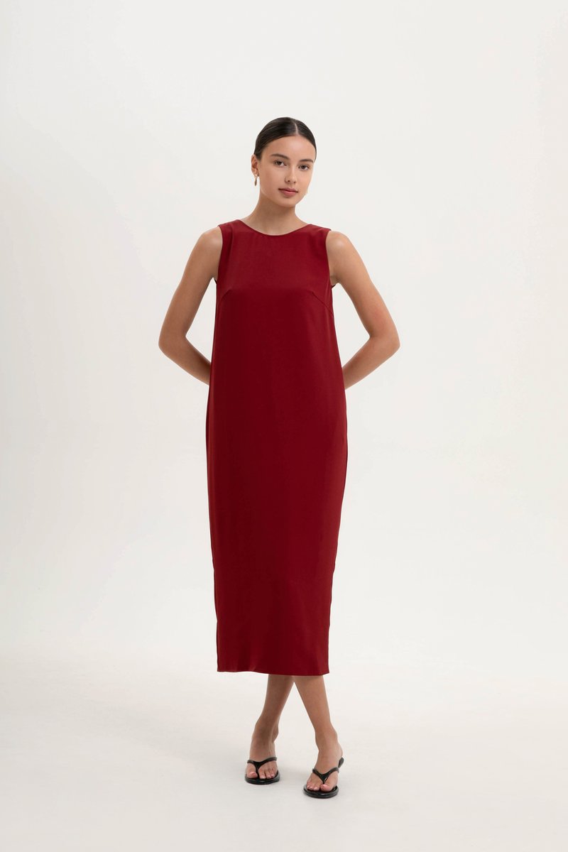 NADIN V BACK COLUMN DRESS