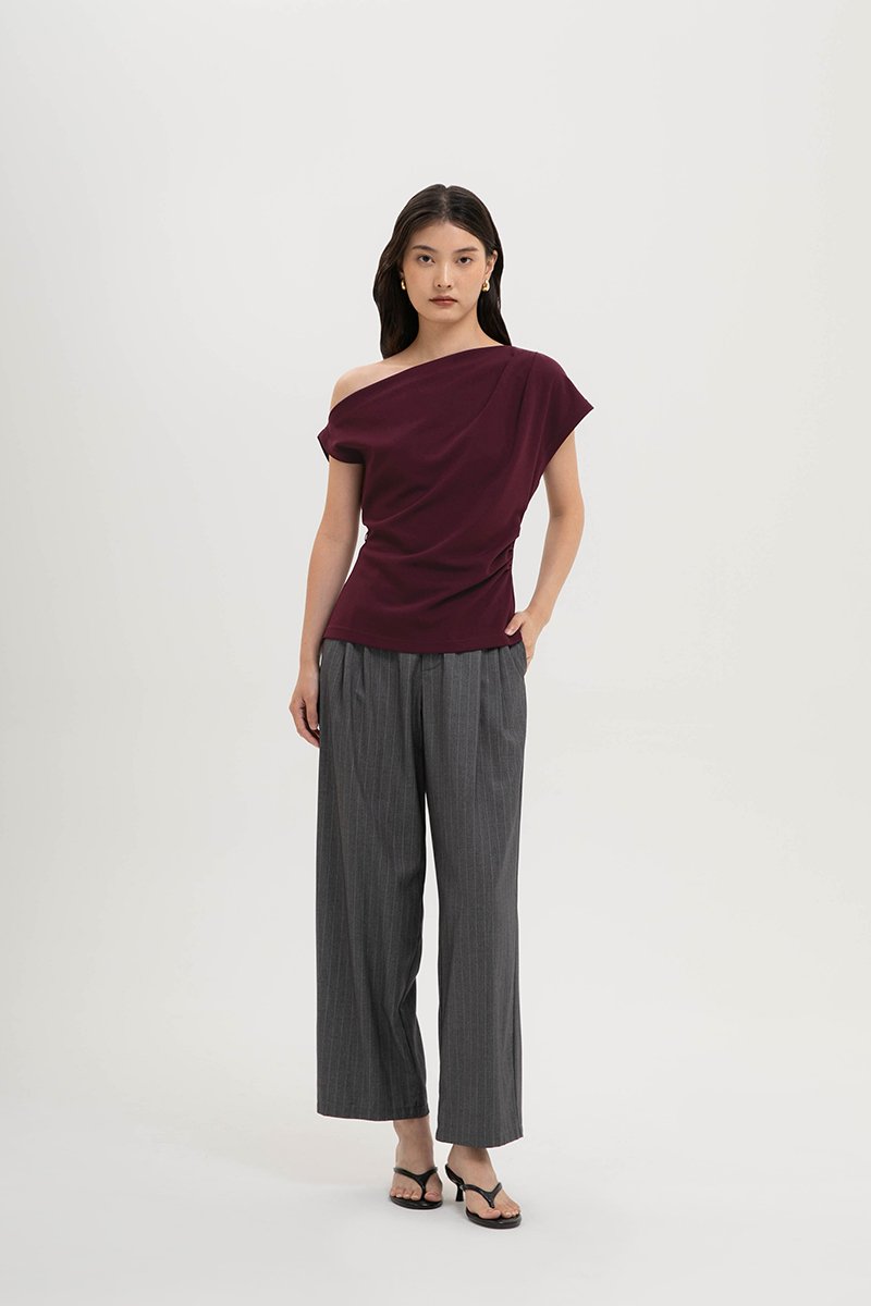 AMIRA ASYMMETRIC OFF SHOULDER TOP W BELT