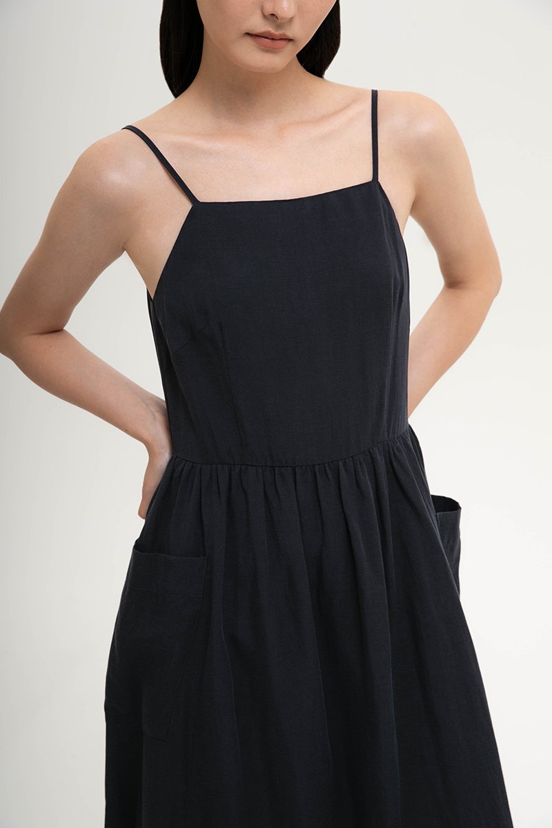 EVELINA PATCH POCKET LINEN DRESS