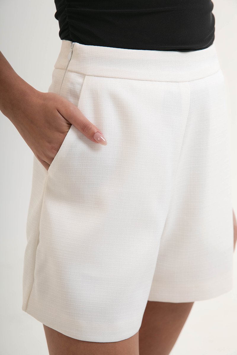 RUE HIGH WAISTED TEXTURED SHORTS