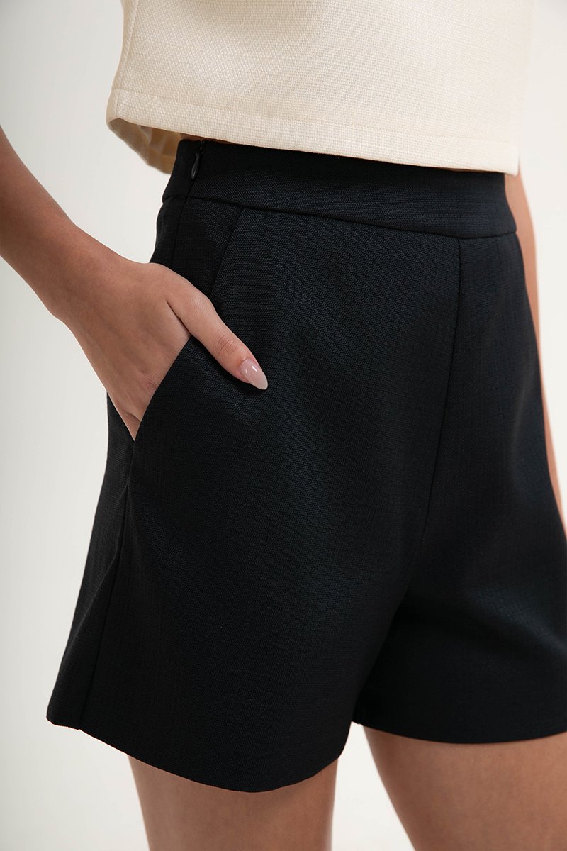 RUE HIGH WAISTED TEXTURED SHORTS
