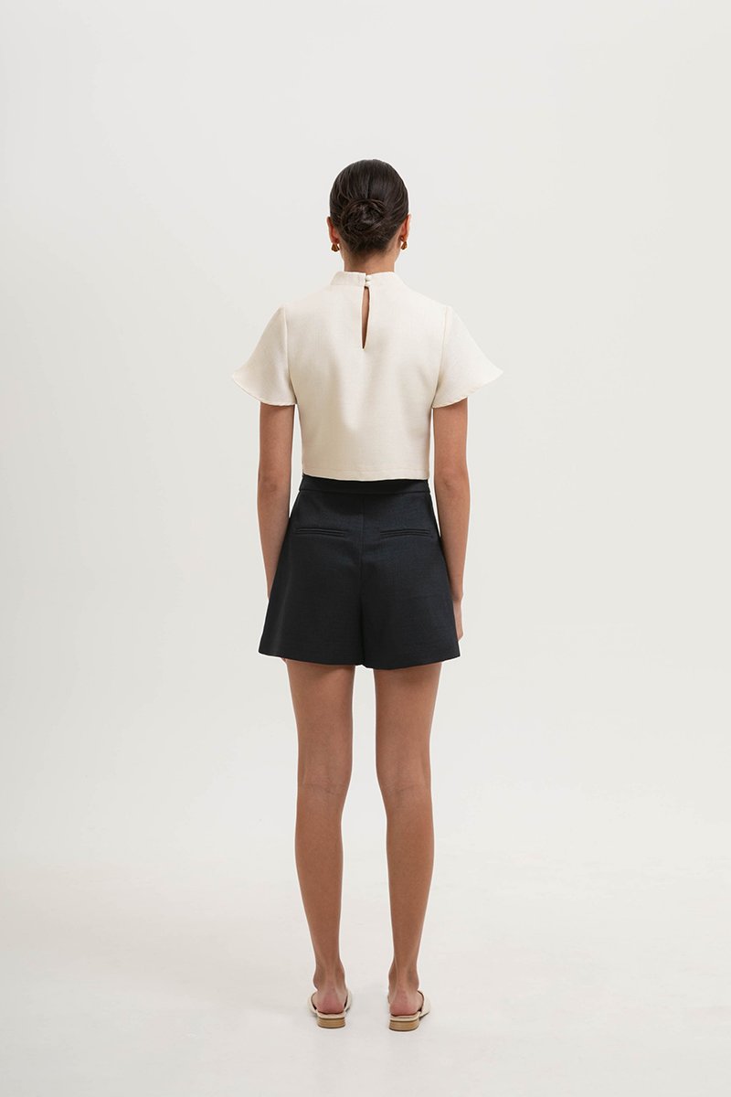 RUE HIGH WAISTED TEXTURED SHORTS