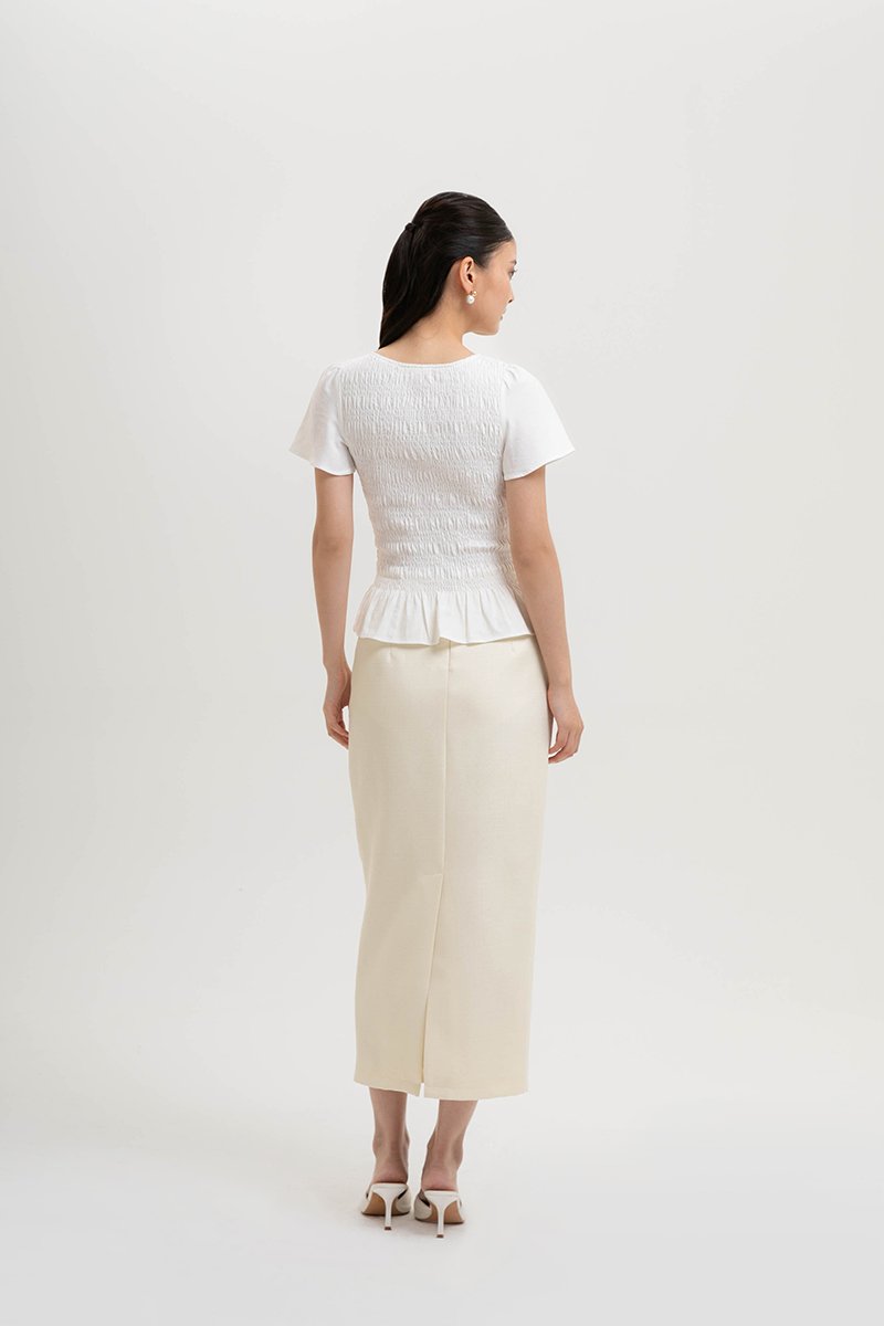 CHARLEE FLUTTER SLEEVES SMOCKED LINEN TOP