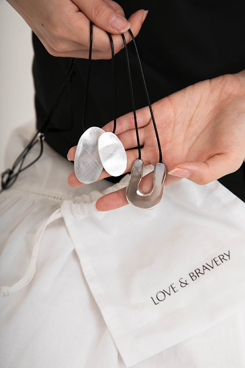 FRANCIE CORD NECKLACE