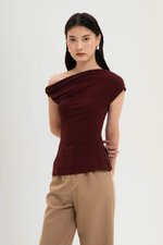 VIKKI ASYMMETRIC TWIST OFF SHOULDER TOP