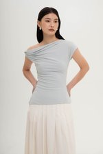 VIKKI ASYMMETRIC TWIST OFF SHOULDER TOP