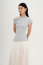 VIKKI ASYMMETRIC TWIST OFF SHOULDER TOP