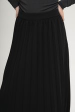 AIRIN PLEATED SKIRT