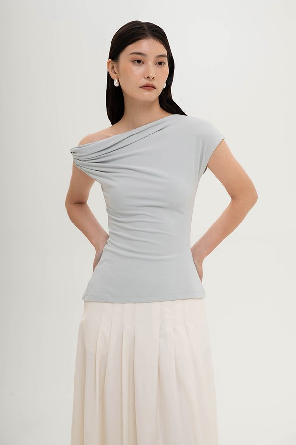 VIKKI ASYMMETRIC TWIST OFF SHOULDER TOP