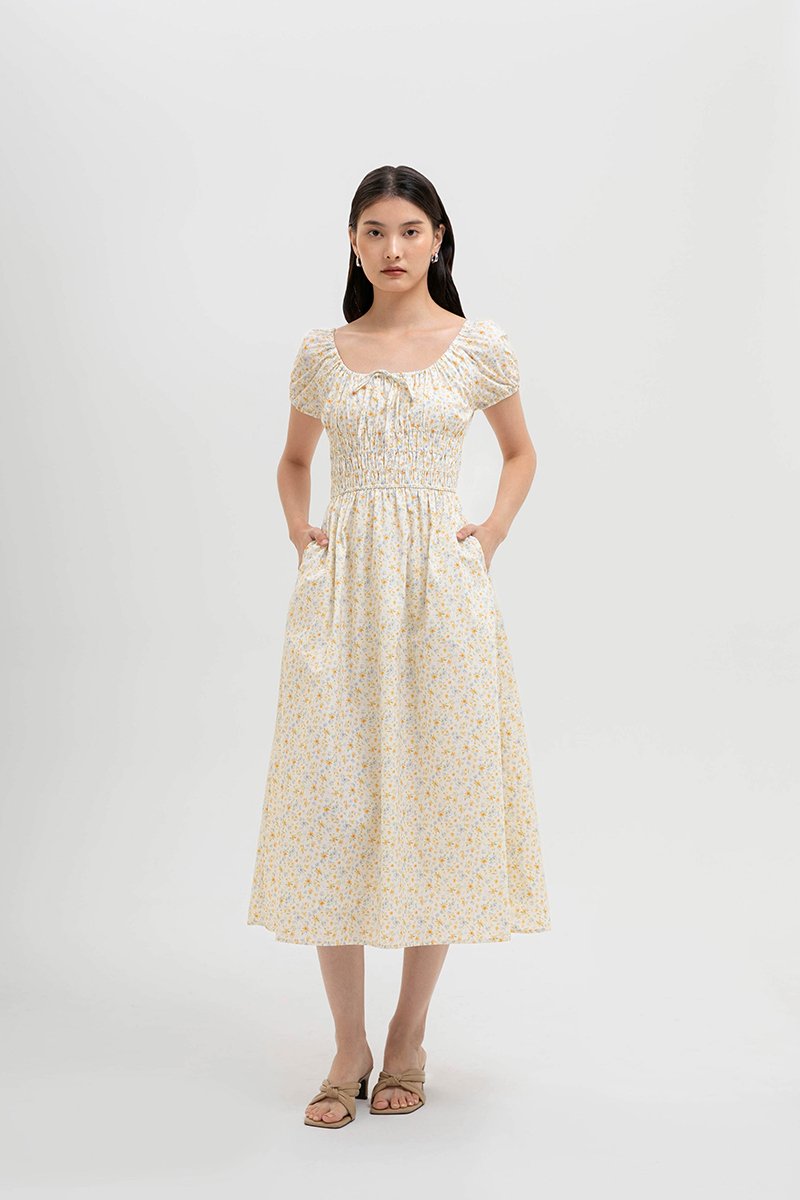 LYSSA FLORAL SMOCKED PUFF SLEEVES MIDI DRESS