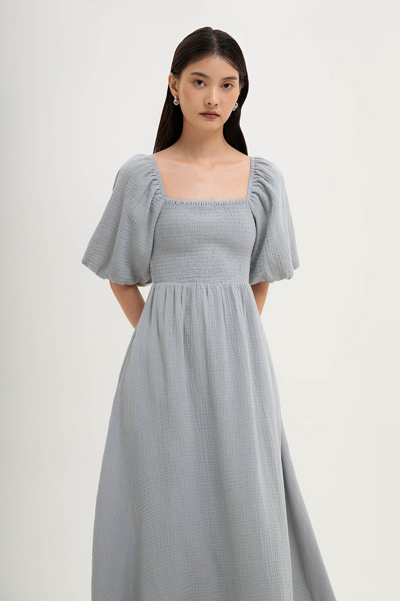 CASIE PUFF SLEEVE SMOCKED MIDI DRESS