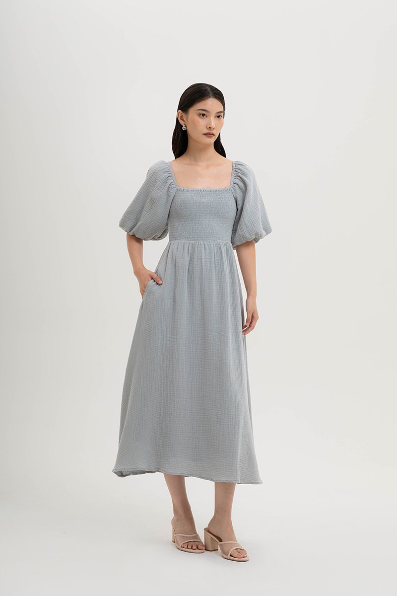 CASIE PUFF SLEEVE SMOCKED MIDI DRESS