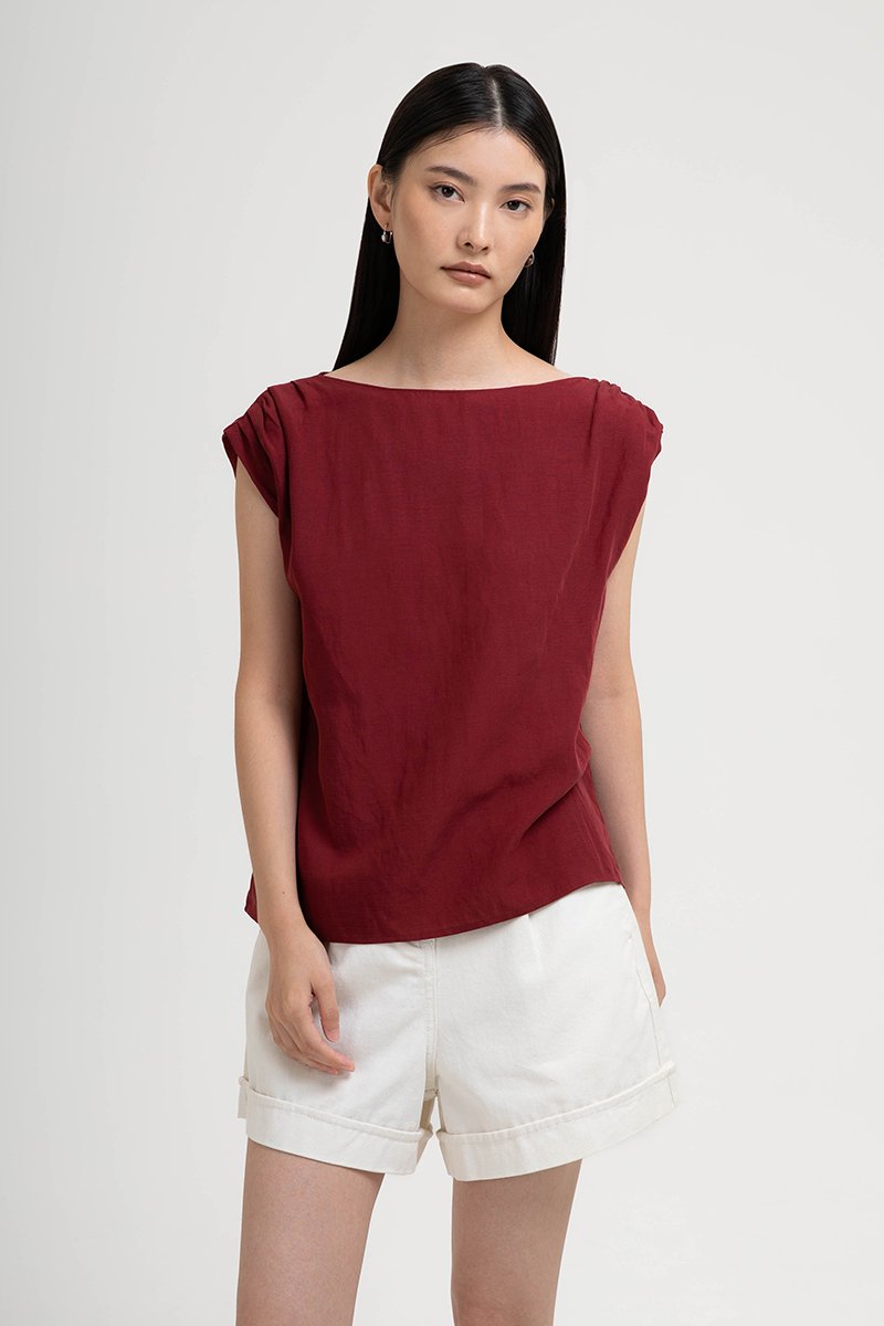 CATARINA LINEN TOP W METAL BROCHE DETAIL